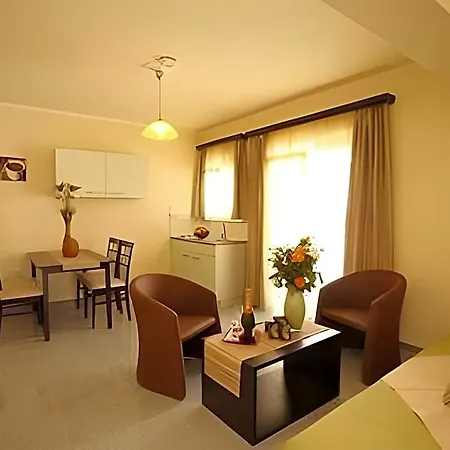 Comfort Szálloda Rhodes City